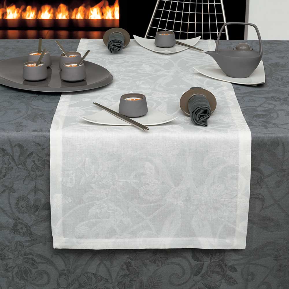 Linen tablecloth Tivoli