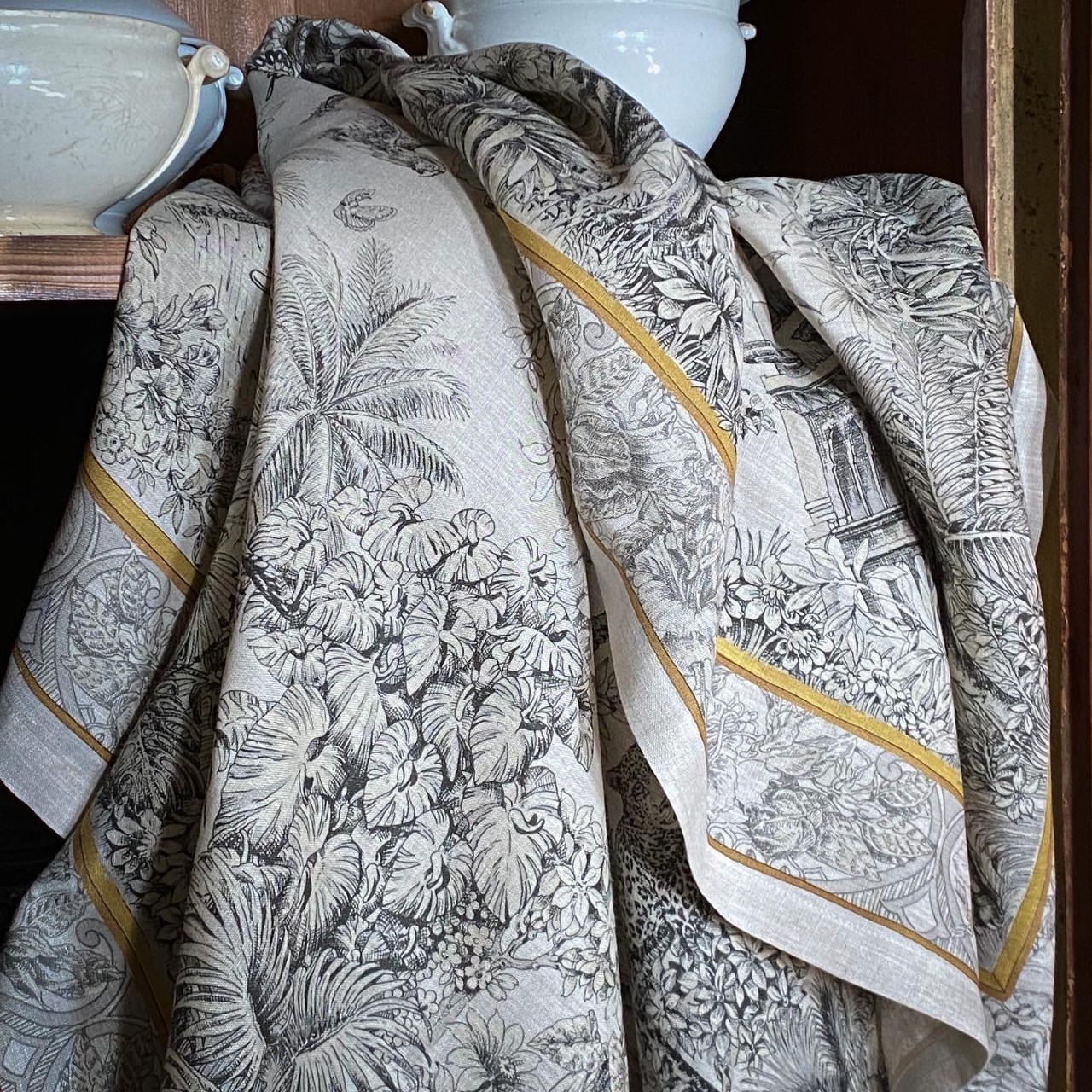 Mantel de lino Tantra- la bottega di casa